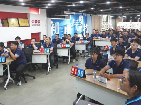 人人讲清静，，，，，，个个会应急--流通生命通道|w66利来电气举行清静月运动