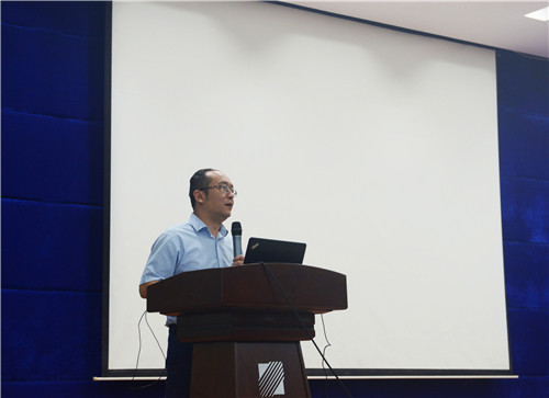 w66利来集团举行《演讲与谈锋》培训 -栏目内容详细页-公司新闻