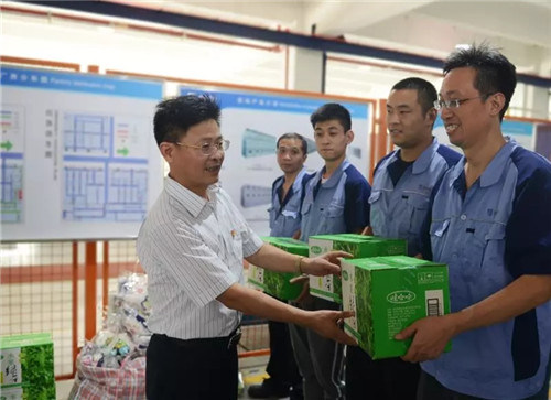 高温慰问送清凉 情系一线暖人心-栏目内容详细页-公司新闻